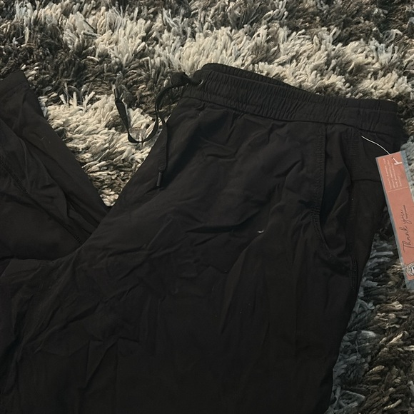 Black Eddie Bauer Pants - Picture 3 of 5